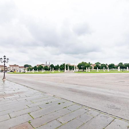 A Pochi Passi Da Prato Della Valle Apartment Падуа Екстериор снимка